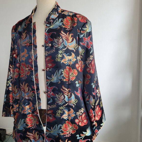 Handmade Asian Oriental Silk Blend Women’s Jacket (Size: Small to Medium) - Picture 11 of 16